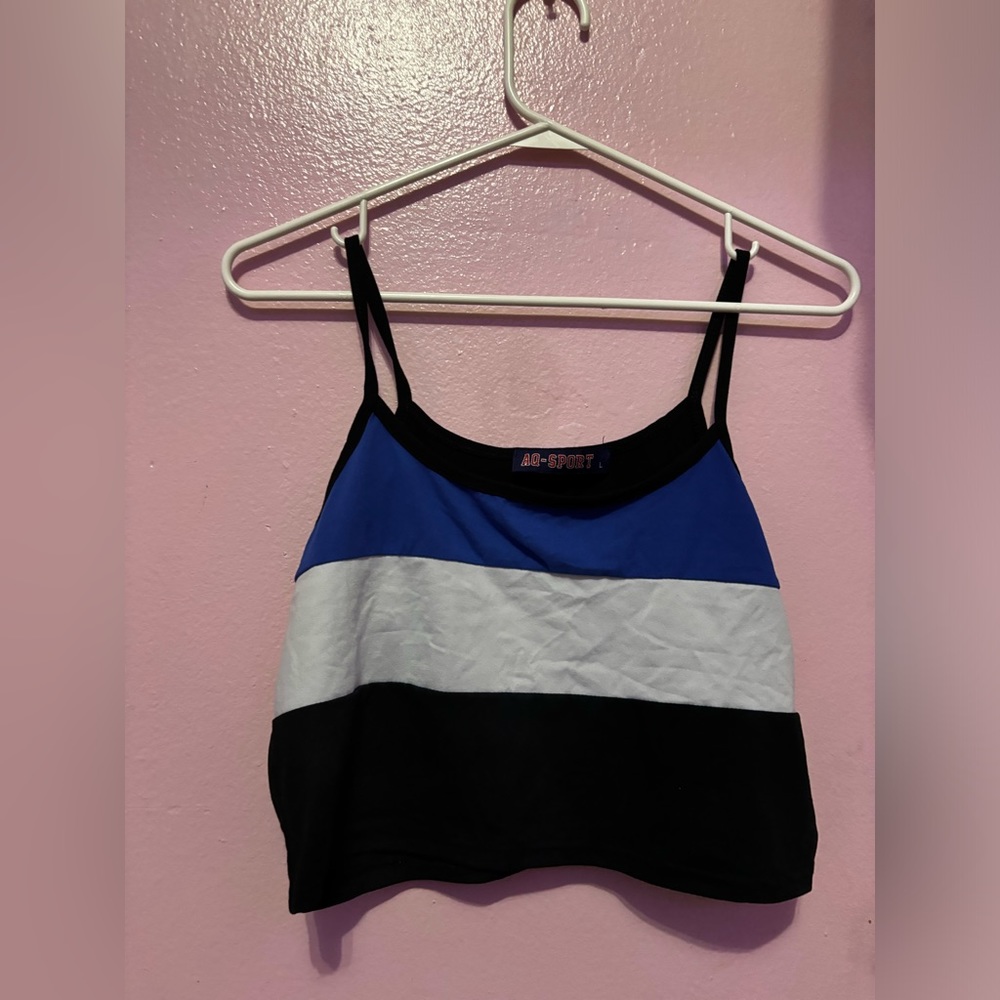 Two piece - Picture 2 of 4